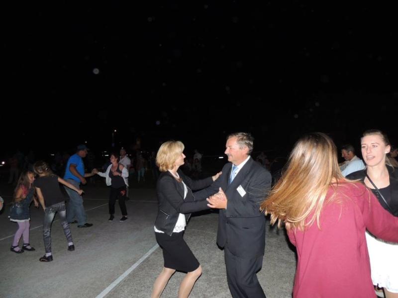 Dożynki gminne w Mietkowie 2013 tańce