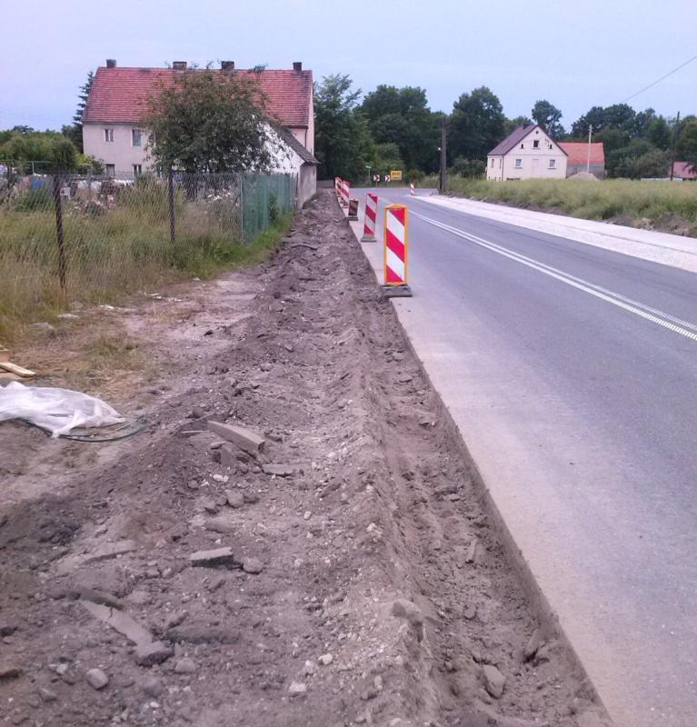 Budowa chodnika w Milinie 2014