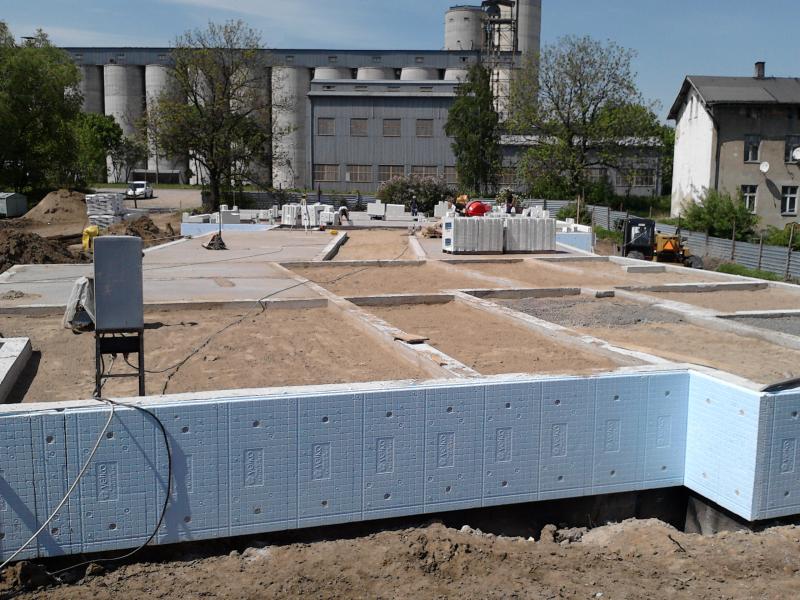 Budowa urzędu Gminy Mietków (maj) 2012