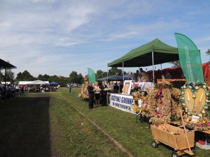 Dożynki gminne w Mietkowie 2013 msza Robert Zapotoczny
