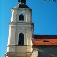 Kościół katolicki w Milinie (wieża, strona południowa) 2006